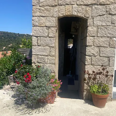 Appartement T2 rez de villa