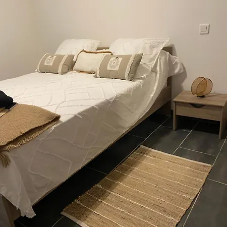 Appartement Appartement T2 rez de villa Santa-Reparata-di-Balagna